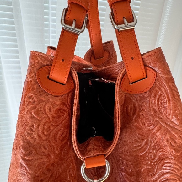 Isadora Handbag Tote - Picture 5 of 15